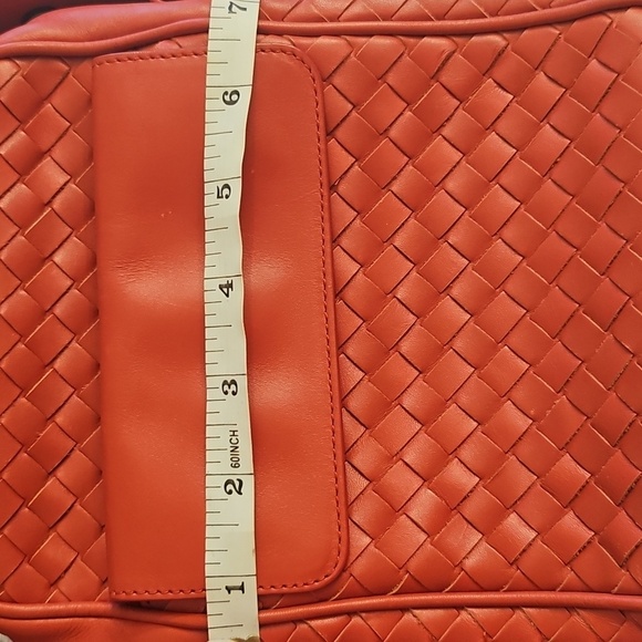 Bottega Veneta Red Crossbody Leather Bag With Original Dustbag - Picture 12 of 13